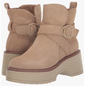 NWT Blondo Women's Giovanni Waterproof Boot